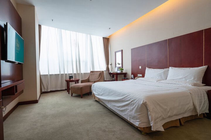 Room 12 of 45
