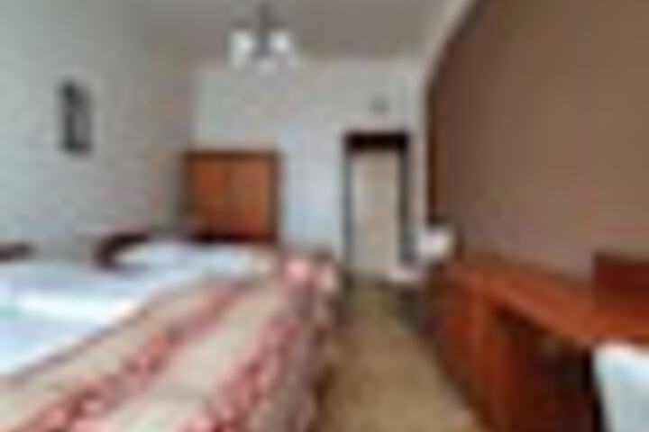 Room 164 of 324