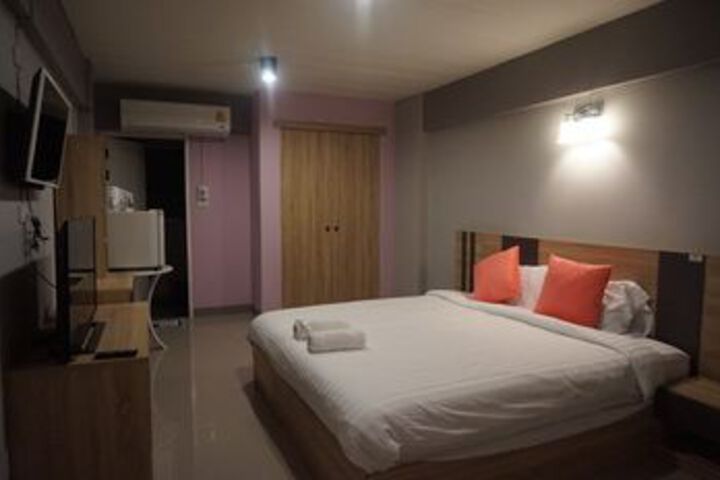 Room 30 of 40