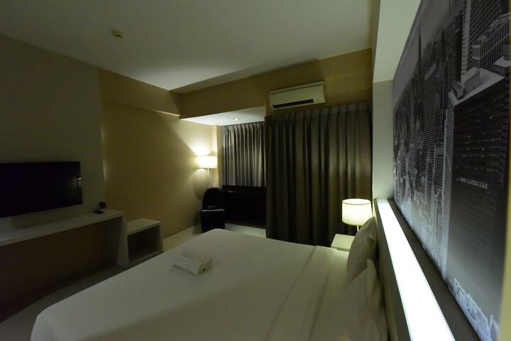Room 18 of 63