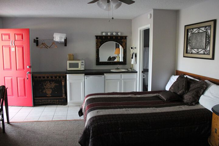 Room 31 of 219