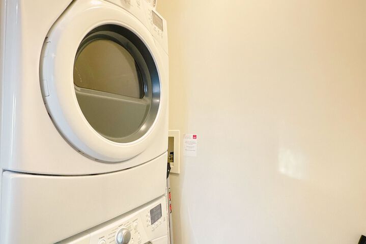 Laundry 322 of 448