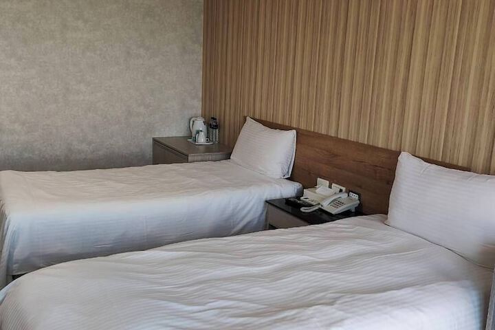 Room 58 of 81