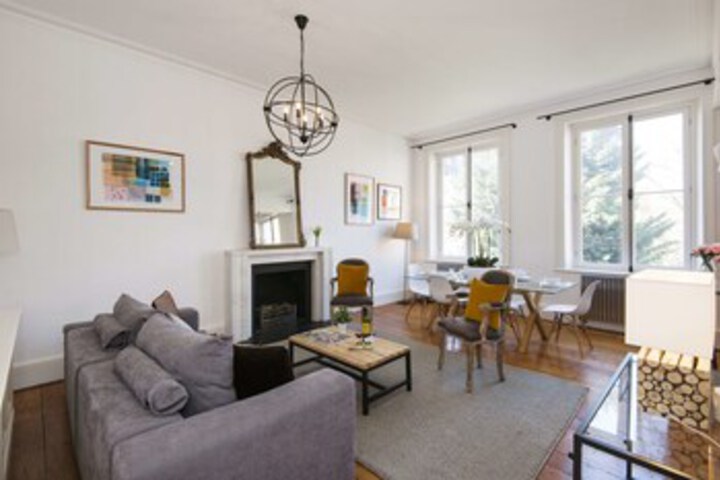 The Earls Court Trebovir House - MC01
