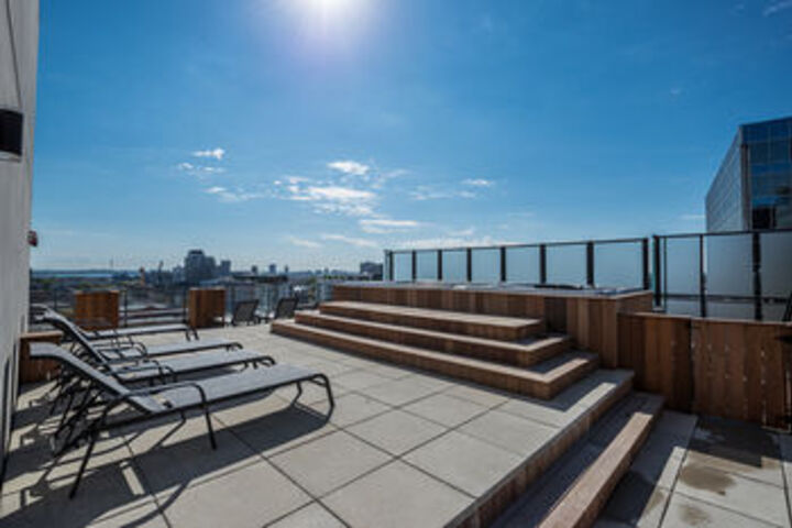 Sundeck 18 of 19