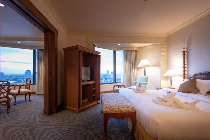 Room 45 of 176