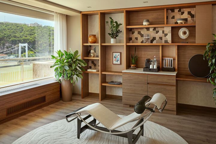 Room 45 of 127