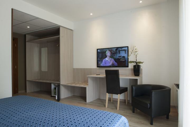 Room 10 of 58