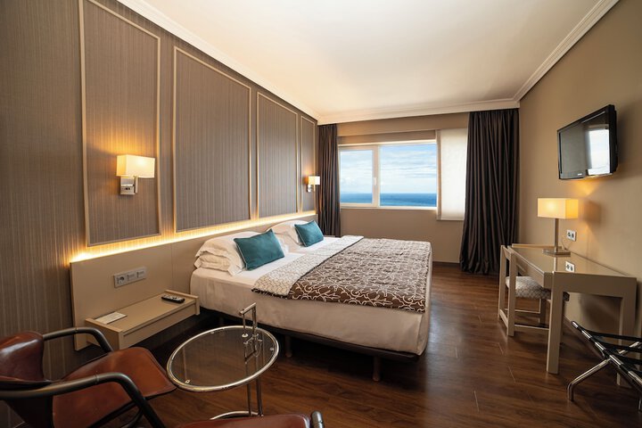 Room 31 of 106