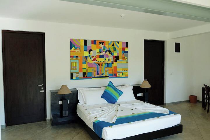 Room 42 of 97