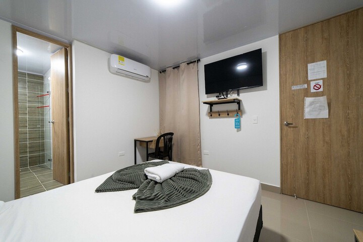 Room 54 of 122