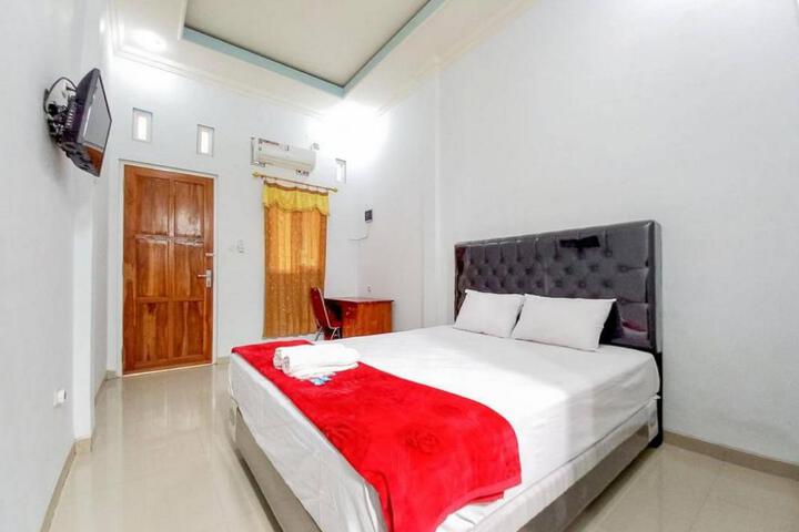 Harmony House Syariah near Alun Alun Pati Mitra RedDoorz