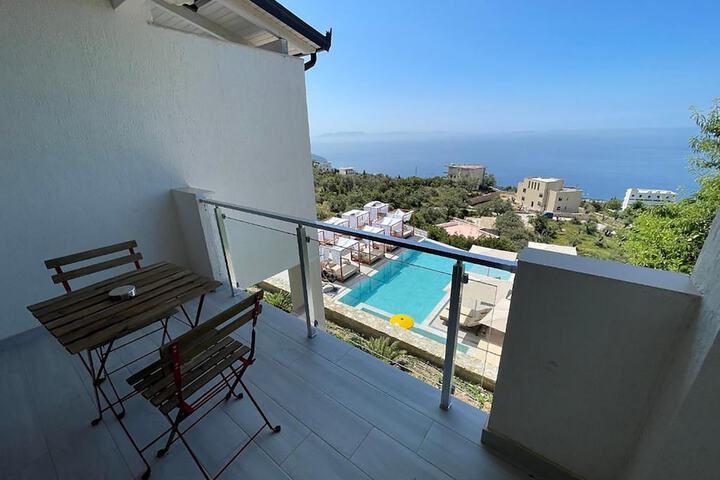 Terrace/Patio 66 of 111