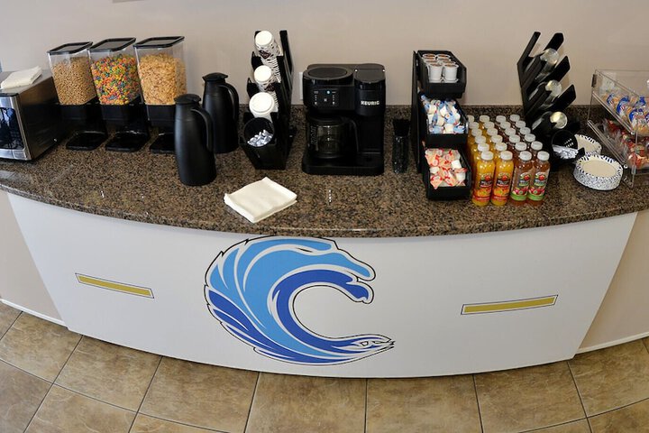 Breakfast/Coffee Service 18 of 20