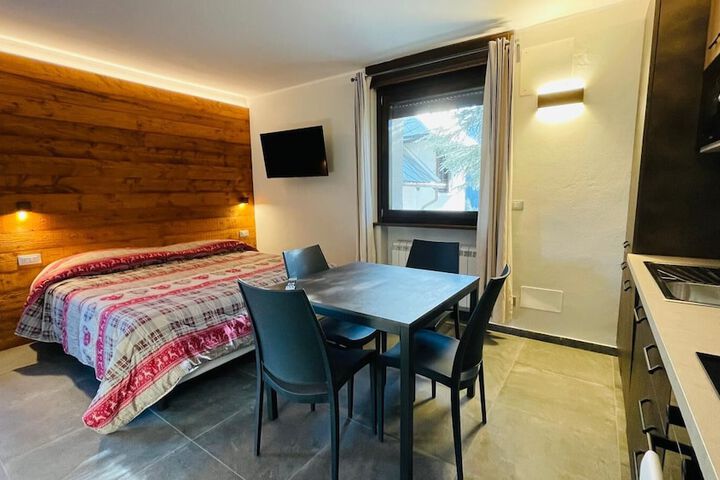 Room 7 of 21