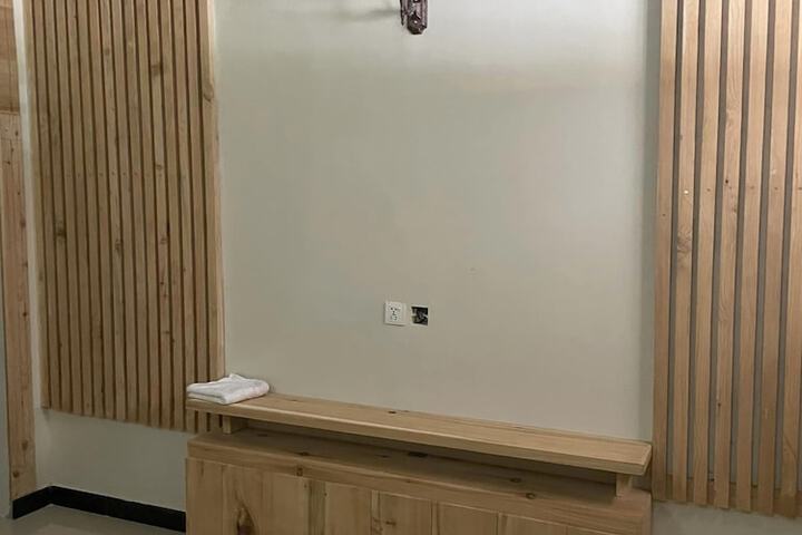 Room 14 of 26