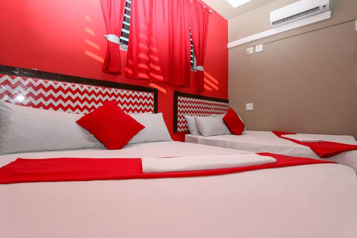 Room 5 of 15