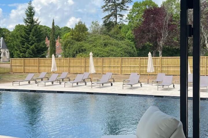 Pool 187 of 224