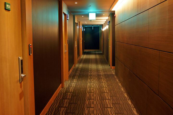 Ballroom/Hall 48 of 55