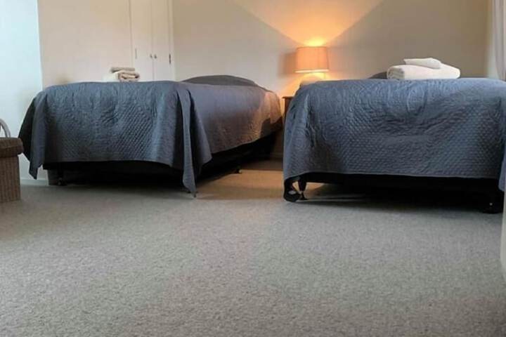 Room 19 of 32