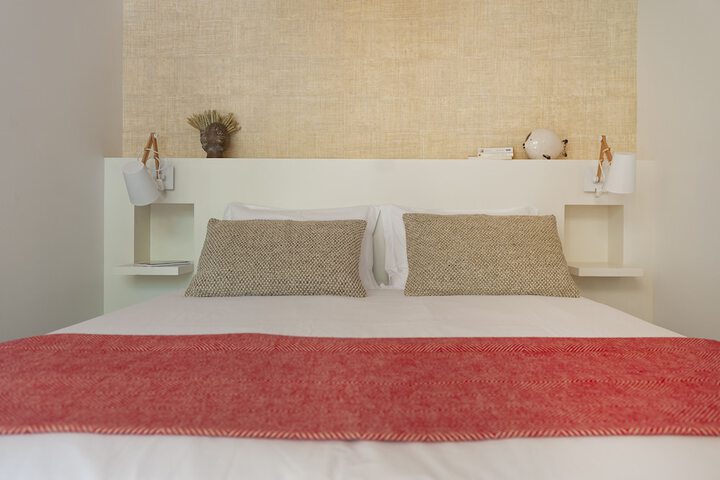 Room 10 of 30