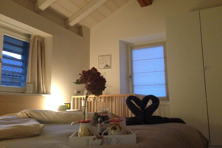 Room 3 of 21