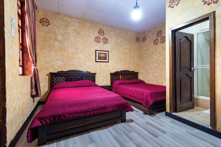 Room 8 of 42