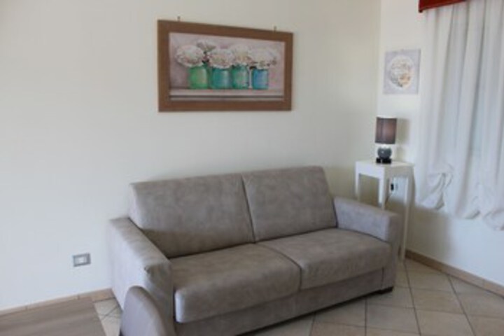 Room 6 of 23