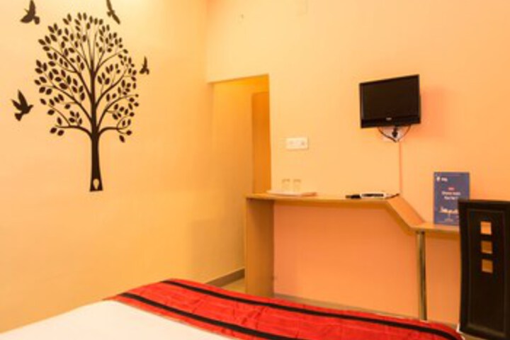 Room 21 of 24