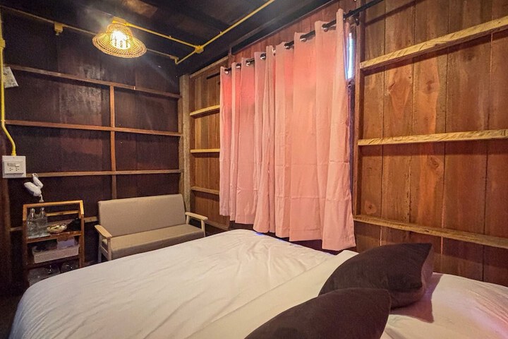Room 46 of 135
