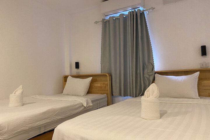 Room 5 of 15