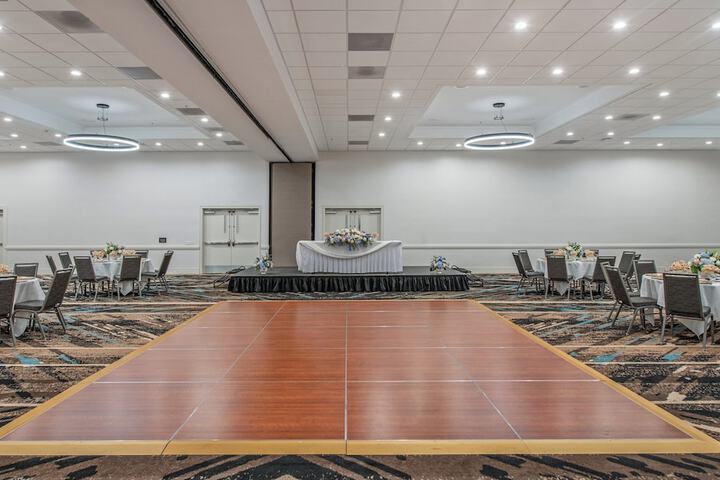 Banquet hall