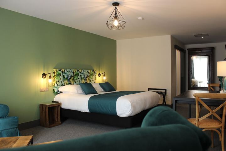 Room 10 of 59