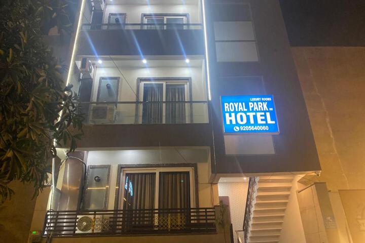 Royal Park Inn
