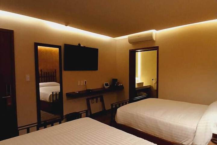 Room 44 of 81