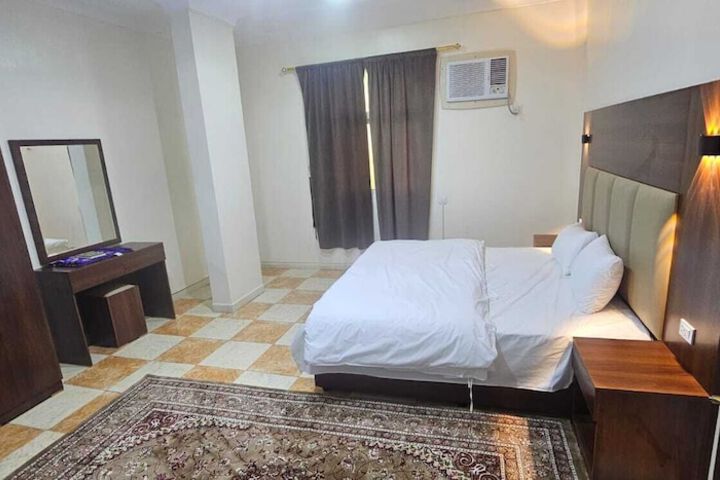 Al Eairy Furnished Apartments Al Baha 3