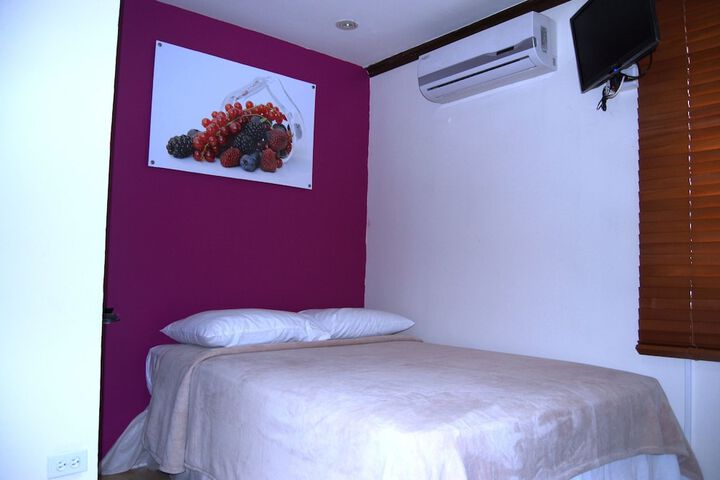 Room 16 of 23
