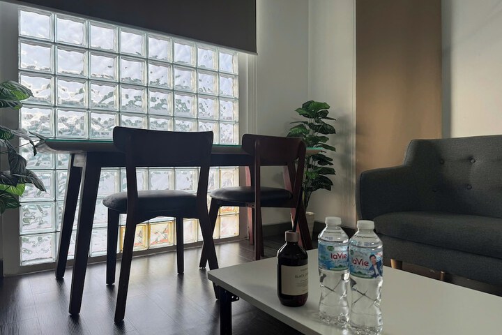 Room 42 of 58