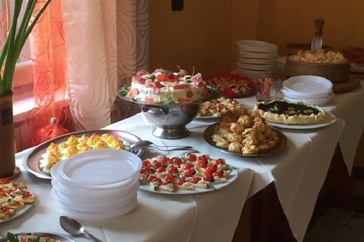 Dining Photos