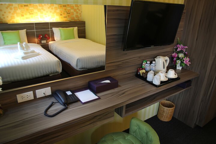 Room 7 of 36