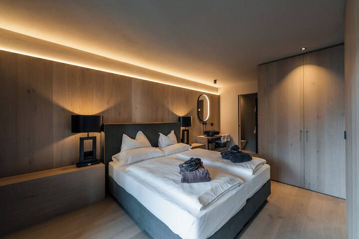 Room 15 of 101