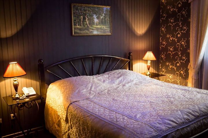 Room 4 of 45