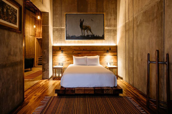Room 10 of 75