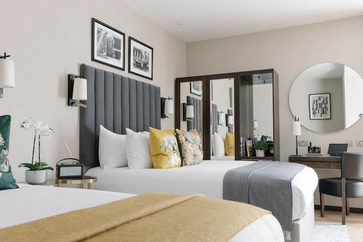 Room 5 of 23