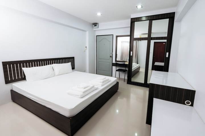 Room 39 of 50