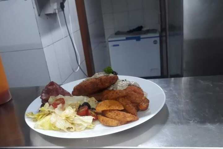 Dining 27 of 63