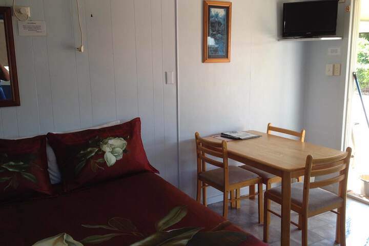 Room 146 of 228