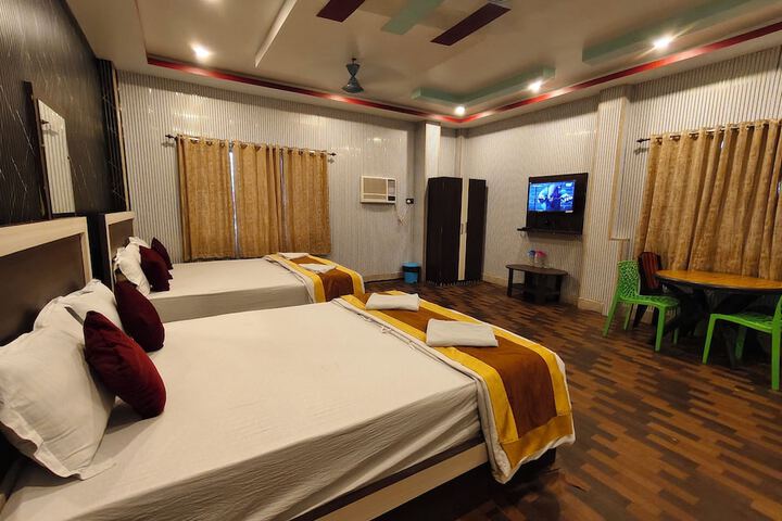 Room 35 of 70