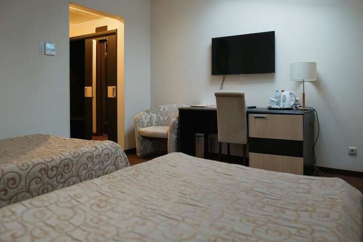 Room 5 of 60