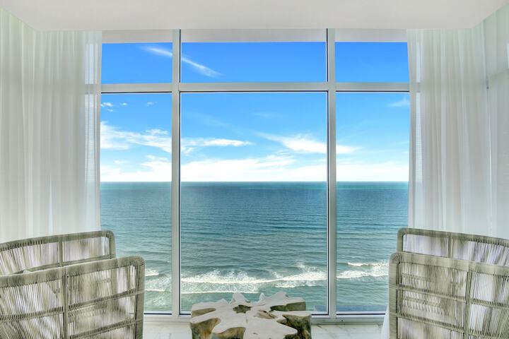 Beach/ocean view